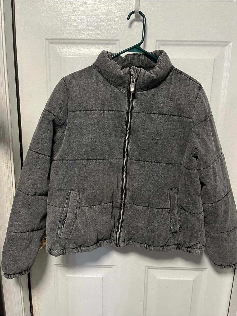 Marc New York women’s black bleached denim Puffer Jacket size large